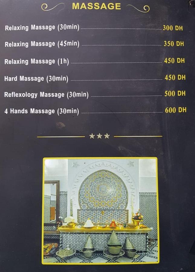 Riad Les Chrifis Navette Aeroport 24 Sur 24 Fez Bagian luar foto